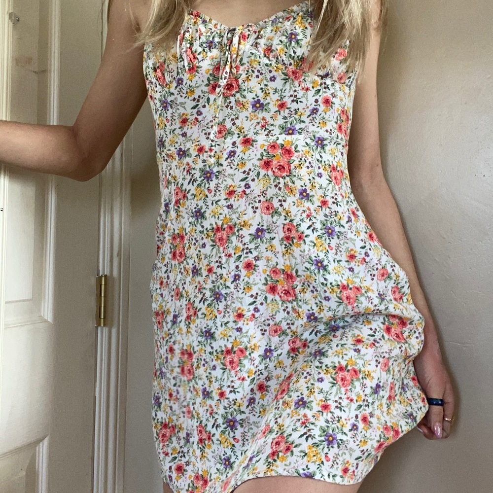 floral short dress